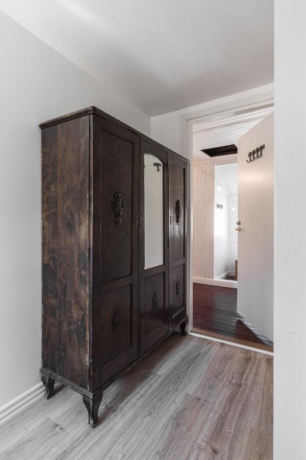Newly Renovated Apartment In A Woodenhouse From 1910 In Martti! ตูร์กู ภายนอก รูปภาพ